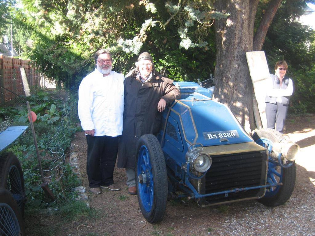 Le Logis De Brionne Hotel Luaran gambar